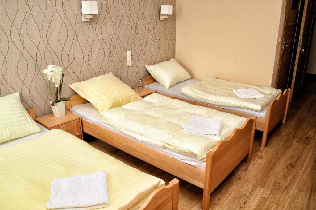 Zajazd Ostep Gorzyń Zimmer foto