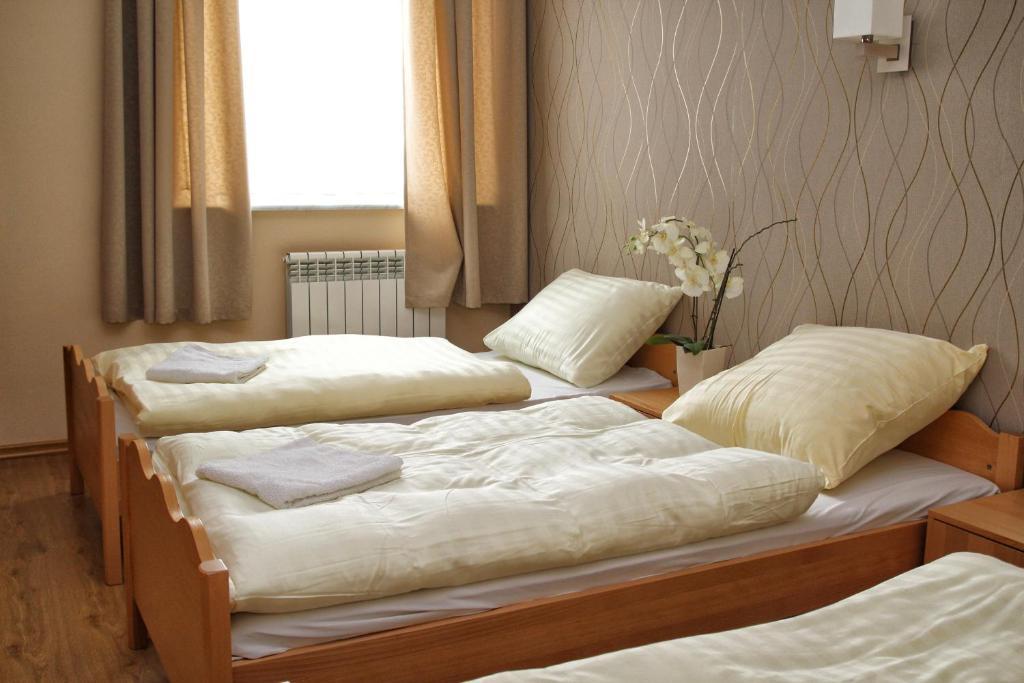 Zajazd Ostep Gorzyń Zimmer foto